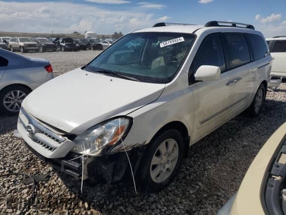 2008 Hyundai Entourage GLS с VIN KNDMC233786048565, выставлен на аукционе Copart как лот 68769924 с пробегом 133 575 миль миль и Списание • Salvage title. История ставок и продаж доступна на DreamBid. Изображение 1.