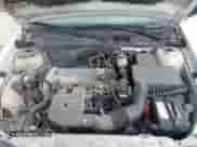 2004 Chevrolet Malibu Classic z VIN 1G1ND52F34M535548, wystawiony jako IAAI lot #41729323 z przebiegiem 81 392 mil mil oraz . Historia ofert i sprzedaży dostępna na DreamBid. Obrazek 10.