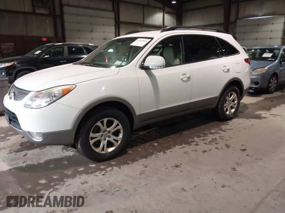 2011 Hyundai Veracruz GLS с VIN KM8NUDCC4BU173079, выставлен на аукционе IAAI как лот 41364804 с пробегом 280 206 миль миль и . История ставок и продаж доступна на DreamBid. Изображение 2.