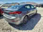 2018 Hyundai Elantra SEL z VIN 5NPD84LF8JH251936, wystawiony jako Copart lot #80155655 z przebiegiem 92 501 mil mil oraz Szkoda całkowita • Salvage title. Historia ofert i sprzedaży dostępna na DreamBid. Obrazek 3.