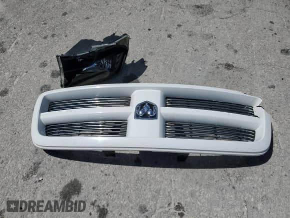 2010 Dodge 1500 ST z VIN 1D7RV1CT7AS183610, wystawiony jako Copart lot #60974125 z przebiegiem 92 023 mil mil oraz Szkoda całkowita • Salvage title. Historia ofert i sprzedaży dostępna na DreamBid. Obrazek 12.