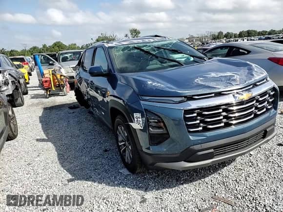 2025 Chevrolet Equinox FWD LT with VIN 3GNAXHEG0SL236522, listed as a Copart auction lot 84652295 with 6,131 mi miles and Non repairable. Bid and sale history available at DreamBid. Image 15.