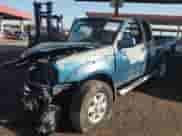 2003 Nissan Frontier XE z VIN 1N6ED26T03C413995, wystawiony jako IAAI lot #43089760 z przebiegiem 137 313 mil mil oraz . Historia ofert i sprzedaży dostępna na DreamBid. Obrazek 2.