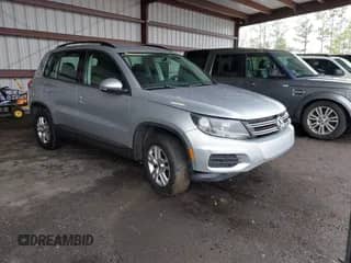 2015 Volkswagen Tiguan S с VIN WVGAV7AX0FW547202, выставлен на аукционе IAAI как лот 43431482 с пробегом 153 123 миль миль и . История ставок и продаж доступна на DreamBid. Изображение 1.