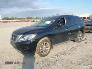 2013 Nissan Pathfinder SV with VIN 5N1AR2MN1DC620013, listed as a IAAI auction lot 43514886 with 242,881 mi miles and . Bid and sale history available at DreamBid. Image 2.