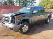 2011 Chevrolet Silverado 1500 LT z VIN 3GCUKSE26BG249841, wystawiony jako IAAI lot #43186665 z przebiegiem 157 750 mil mil oraz . Historia ofert i sprzedaży dostępna na DreamBid. Obrazek 18.