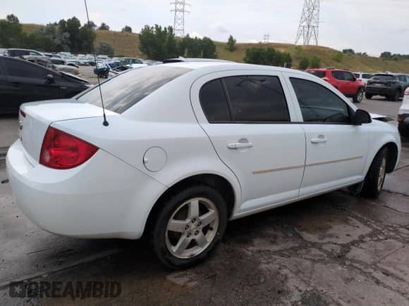2010 Chevrolet Cobalt 2LT с VIN 1G1AF5F58A7187654, выставлен на аукционе Copart как лот 65008025 с пробегом 173 092 миль миль и Списание • Salvage title. История ставок и продаж доступна на DreamBid. Изображение 3.