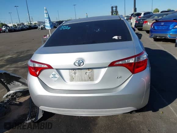 2016 Toyota Corolla L с VIN 5YFBURHE3GP426850, выставлен на аукционе IAAI как лот 43490317 с пробегом 144 478 миль миль и . История ставок и продаж доступна на DreamBid. Изображение 17.