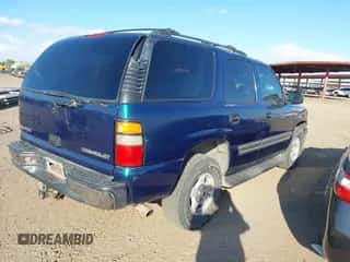 2005 Chevrolet Tahoe LT с VIN 1GNEC13T35R241277, выставлен на аукционе IAAI как лот 43305712 с пробегом 299 053 миль миль и . История ставок и продаж доступна на DreamBid. Изображение 4.