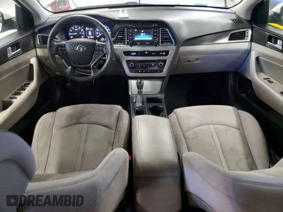 2015 Hyundai Sonata Limited z VIN 5NPE34AFXFH063576, wystawiony jako Copart lot #85728625 z przebiegiem 145 511 mil mil oraz Czysty tytuł • Clean title. Historia ofert i sprzedaży dostępna na DreamBid. Obrazek 8.