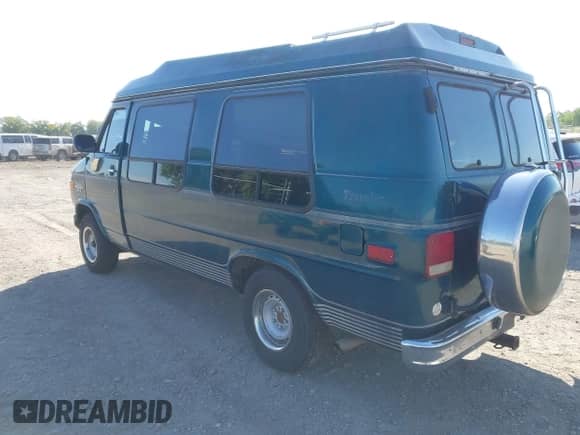 1995 Chevrolet Chevy Van with VIN 1GBEG25K4SF160636, listed as a IAAI auction lot 42537984 with 152,069 mi miles and . Bid and sale history available at DreamBid. Image 3.