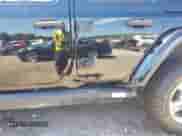 2022 Jeep Wrangler Unlimited Sahara Altitude с VIN 1C4HJXEG3NW118353, выставлен на аукционе IAAI как лот 42710775 с пробегом 59 318 миль миль и . История ставок и продаж доступна на DreamBid. Изображение 6.