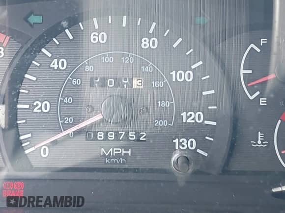 2002 Hyundai Accent GL z VIN KMHCG45C82U268756, wystawiony jako IAAI lot #41569829 z przebiegiem 89 752 mil mil oraz . Historia ofert i sprzedaży dostępna na DreamBid. Obrazek 15.