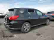 2019 Nissan Pathfinder Platinum z VIN 5N1DR2MM8KC620933, wystawiony jako Copart lot #70779515 z przebiegiem Nie podano mil oraz Szkoda całkowita • Salvage title. Historia ofert i sprzedaży dostępna na DreamBid. Obrazek 3.