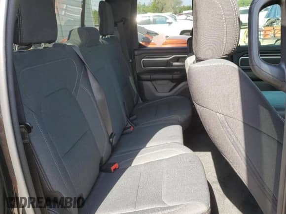 2023 Ram 1500 Big Horn z VIN 1C6RREBG5PN604331, wystawiony jako Copart lot #54431545 z przebiegiem 29 121 mil mil oraz Szkoda całkowita • Salvage title. Historia ofert i sprzedaży dostępna na DreamBid. Obrazek 10.