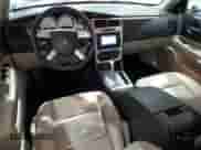 2006 Dodge Magnum R/T with VIN 2D4GV57256H203686, listed as a Copart auction lot 75424394 with 111,610 mi miles and Salvage title. Bid and sale history available at DreamBid. Image 8.