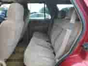 1999 Chevrolet Blazer LS с VIN 1GNCS13WXX2126904, выставлен на аукционе Copart как лот 69987244 с пробегом 384 028 миль миль и Списание • Salvage title. История ставок и продаж доступна на DreamBid. Изображение 11.