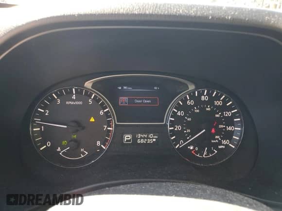 2013 Nissan Pathfinder SL с VIN 5N1AR2MN8DC641599, выставлен на аукционе Copart как лот 70180825 с пробегом 134 410 миль миль и Списание • Salvage title. История ставок и продаж доступна на DreamBid. Изображение 9.