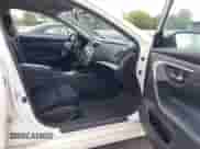 2016 Nissan Altima S with VIN 1N4AL3AP4GC262014, listed as a IAAI auction lot 43113161 with 180,220 mi miles and . Bid and sale history available at DreamBid. Image 5.