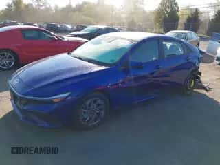 2024 Hyundai Elantra SEL с VIN KMHLM4DG8RU637283, выставлен на аукционе IAAI как лот 43202951 с пробегом 32 432 миль миль и . История ставок и продаж доступна на DreamBid. Изображение 2.