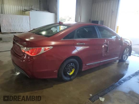 2013 Hyundai Sonata Limited z VIN KMHEC4A45DA084642, wystawiony jako Copart lot #71011085 z przebiegiem 142 417 mil mil oraz Szkoda całkowita • Salvage title. Historia ofert i sprzedaży dostępna na DreamBid. Obrazek 3.