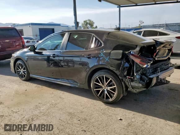 2024 Toyota Camry SE with VIN 4T1G11AK8RU920784, listed as a Copart auction lot 68304445 with 21,437 mi miles and Salvage title. Bid and sale history available at DreamBid. Image 2.