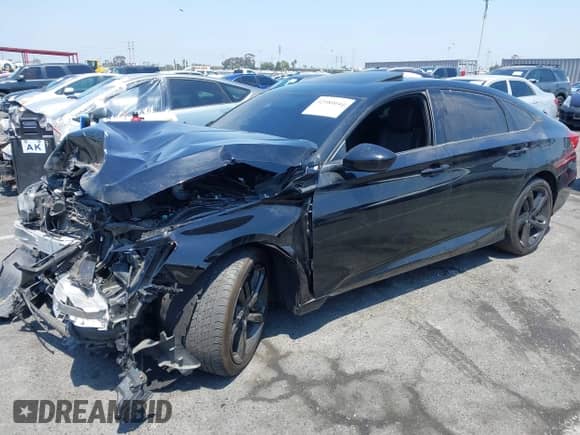 2020 Honda Accord Sport с VIN 1HGCV2F34LA018044, выставлен на аукционе IAAI как лот 42980044 с пробегом 52 714 миль миль и . История ставок и продаж доступна на DreamBid. Изображение 19.