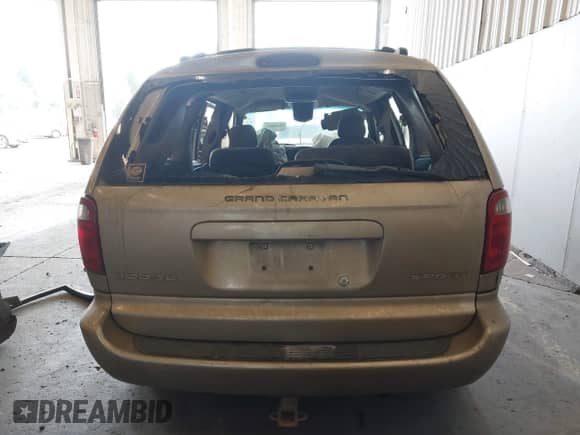 2003 Dodge Caravan Sport with VIN 2D4GP44L53R131671, listed as a IAAI auction lot 42488964 with Not provided miles and . Bid and sale history available at DreamBid. Image 15.