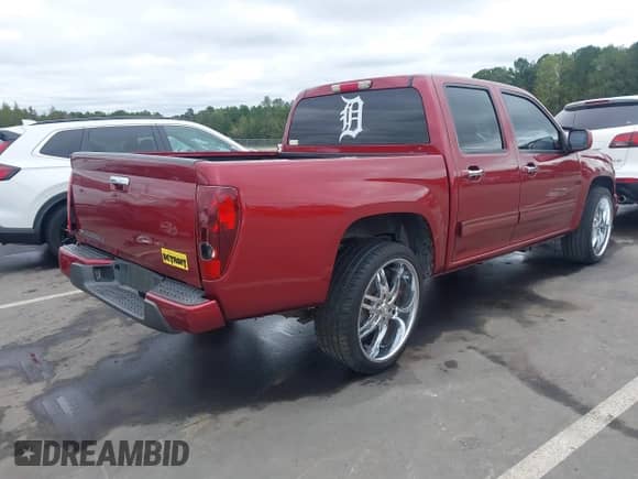 2010 Chevrolet Colorado 1LT z VIN 1GCDSCDE3A8131137, wystawiony jako IAAI lot #43435078 z przebiegiem 181 467 mil mil oraz . Historia ofert i sprzedaży dostępna na DreamBid. Obrazek 4.