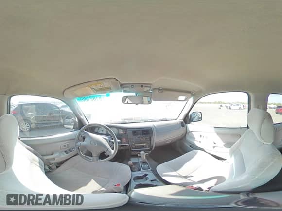 2002 Toyota Tacoma с VIN 5TEHN72N42Z117833, выставлен на аукционе Copart как лот 81821865 с пробегом 207 387 миль миль и Списание • Salvage title. История ставок и продаж доступна на DreamBid. Изображение 14.