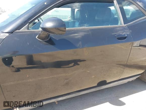 2012 Dodge Challenger SRT-8 392 с VIN 2C3CDYCJ5CH208805, выставлен на аукционе IAAI как лот 43187211 с пробегом 120 224 миль миль и . История ставок и продаж доступна на DreamBid. Изображение 18.