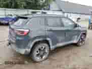 2017 Jeep Compass Trailhawk with VIN 3C4NJDDBXHT688190, listed as a Copart auction lot 63299085 with 104,758 mi miles and Clean title. Bid and sale history available at DreamBid. Image 3.