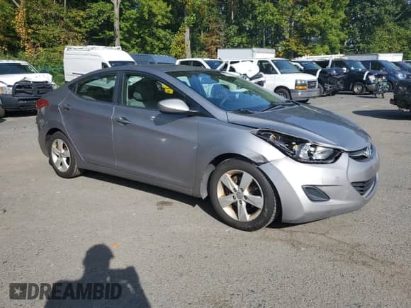 2011 Hyundai Elantra GLS z VIN KMHDH4AE3BU106543, wystawiony jako Copart lot #81937505 z przebiegiem 258 635 mil mil oraz Szkoda całkowita • Salvage title. Historia ofert i sprzedaży dostępna na DreamBid. Obrazek 4.