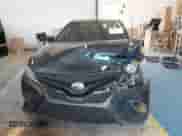 2020 Toyota Camry SE z VIN 4T1G11AK8LU870945, wystawiony jako IAAI lot #42890973 z przebiegiem 134 048 mil mil oraz . Historia ofert i sprzedaży dostępna na DreamBid. Obrazek 12.