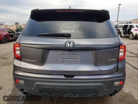 2021 Honda Passport Sport z VIN 5FNYF7H28MB000240, wystawiony jako Copart lot #79478404 z przebiegiem 104 875 mil mil oraz Szkoda całkowita • Salvage title. Historia ofert i sprzedaży dostępna na DreamBid. Obrazek 6.