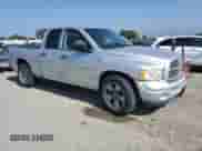 2003 Dodge 1500 ST z VIN 1D7HA18Z93J522655, wystawiony jako Copart lot #90313735 z przebiegiem 113 219 mil mil oraz Czysty tytuł • Clean title. Historia ofert i sprzedaży dostępna na DreamBid. Obrazek 4.
