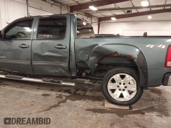 2008 GMC Sierra 1500 Work Truck with VIN 2GTEK133481253396, listed as a IAAI auction lot 43159202 with 253,619 mi miles and . Bid and sale history available at DreamBid. Image 6.
