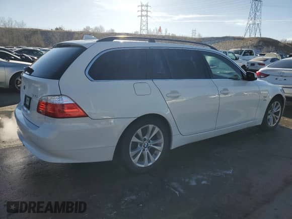2010 BMW 5 Series 535i xDrive с VIN WBAPT7C53AC238007, выставлен на аукционе Copart как лот 84875514 с пробегом 173 568 миль миль и Списание • Salvage title. История ставок и продаж доступна на DreamBid. Изображение 3.