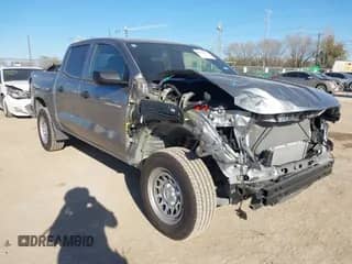 2023 Chevrolet Colorado 2WD Work Truck с VIN 1GCPSBEK4P1268746, выставлен на аукционе IAAI как лот 41735322 с пробегом 12 161 миль миль и . История ставок и продаж доступна на DreamBid. Изображение 1.