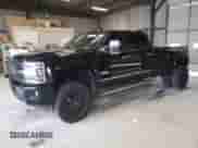 2015 Chevrolet Silverado 3500HD High Country with VIN 1GC4K1E82FF517502, listed as a Copart auction lot 61702534 with 260,980 mi miles and Salvage title. Bid and sale history available at DreamBid. Image 1.