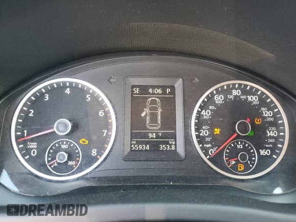 2014 Volkswagen Tiguan S z VIN WVGAV3AXXEW578447, wystawiony jako Copart lot #90118935 z przebiegiem 55 934 mil mil oraz Czysty tytuł • Clean title. Historia ofert i sprzedaży dostępna na DreamBid. Obrazek 9.