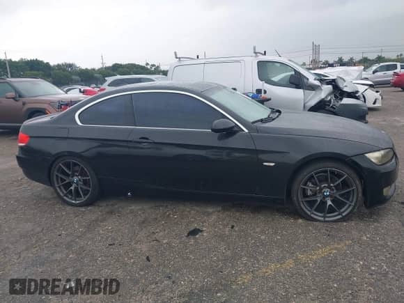 2007 BMW 3 Series 328i with VIN WBAWB33597PV71577, listed as a IAAI auction lot 41368831 with 217,639 mi miles and . Bid and sale history available at DreamBid. Image 13.