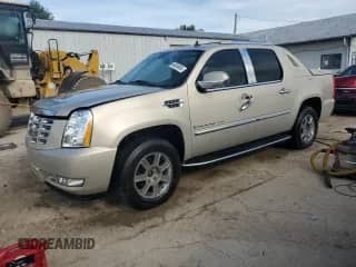 2007 Cadillac Escalade EXT with VIN 3GYFK62807G277628, listed as a Copart auction lot 64004955 with 118,588 mi miles and Salvage title. Bid and sale history available at DreamBid. Image 1.