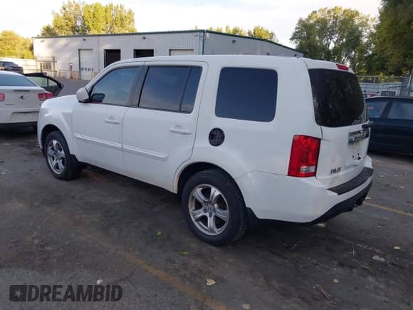 2013 Honda Pilot EX-L z VIN 5FNYF4H66DB082647, wystawiony jako IAAI lot #43353282 z przebiegiem 166 423 mil mil oraz . Historia ofert i sprzedaży dostępna na DreamBid. Obrazek 3.