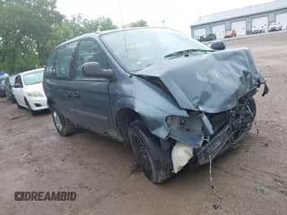 2005 Dodge Caravan SE with VIN 1D4GP25B75B373454, listed as a IAAI auction lot 42443473 with 233,184 mi miles and . Bid and sale history available at DreamBid. Image 1.