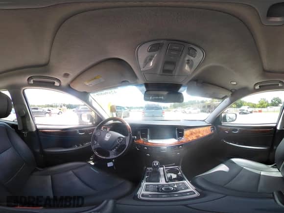 2014 Hyundai Equus Ultimate z VIN KMHGH4JH2EU082988, wystawiony jako IAAI lot #42696806 z przebiegiem 65 864 mil mil oraz . Historia ofert i sprzedaży dostępna na DreamBid. Obrazek 18.