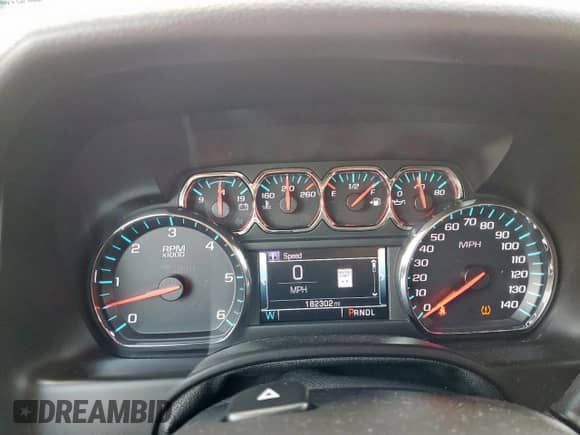 2018 Chevrolet Tahoe LT с VIN 1GNSCBKC3JR197737, выставлен на аукционе Copart как лот 64833825 с пробегом 182 302 миль миль и Списание • Salvage title. История ставок и продаж доступна на DreamBid. Изображение 9.