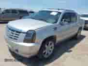 2010 Cadillac Escalade EXT Premium with VIN 3GYVKNEF0AG161384, listed as a IAAI auction lot 42877989 with 161,744 mi miles and . Bid and sale history available at DreamBid. Image 6.