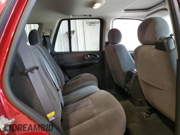 2005 Chevrolet TrailBlazer LS с VIN 1GNDT13S152225977, выставлен на аукционе Copart как лот 82499365 с пробегом 89 607 миль миль и На запчасти • Non repairable. История ставок и продаж доступна на DreamBid. Изображение 11.