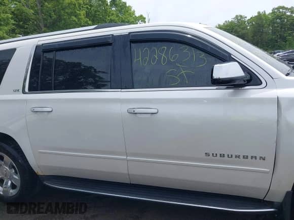 2016 Chevrolet Suburban LTZ with VIN 1GNSKJKC0GR223605, listed as a IAAI auction lot 42286313 with 172,895 mi miles and . Bid and sale history available at DreamBid. Image 13.